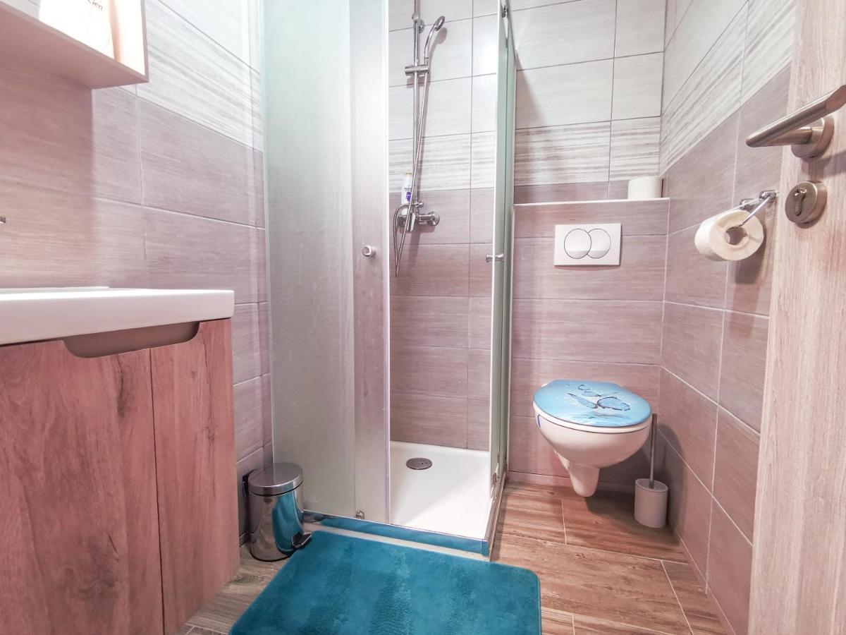 Villa Dijana Gračac Buitenkant foto